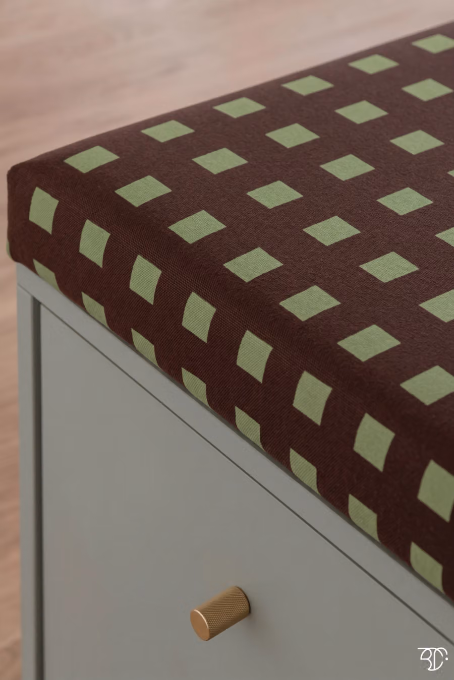 Hanker Fabric shown in an editorial setting